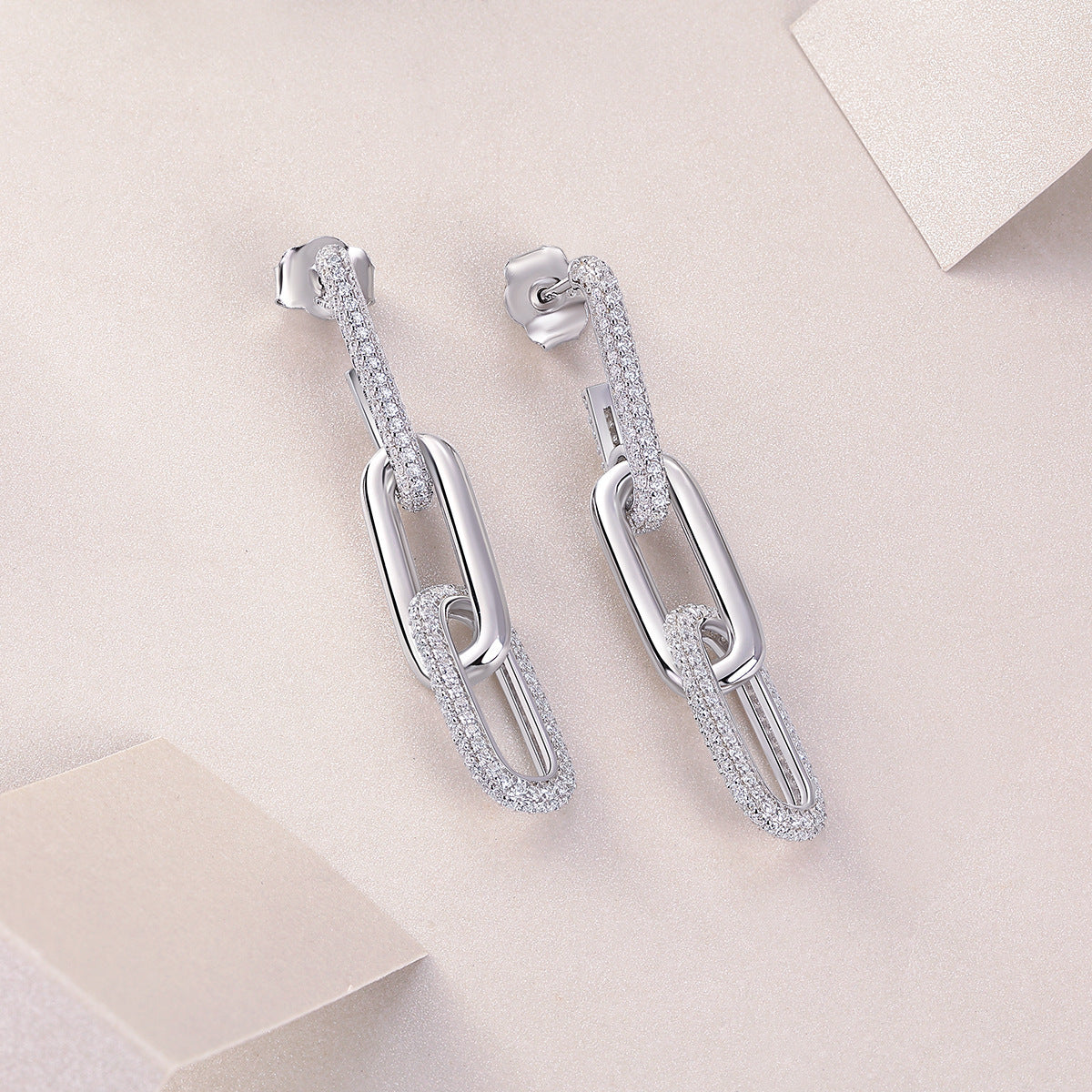 Fashion Geometric Silver Earrings Moissanite