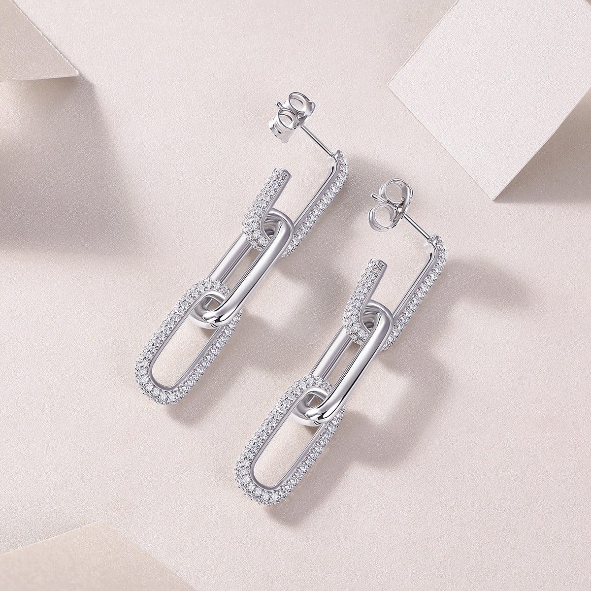 Fashion Geometric Silver Earrings Moissanite