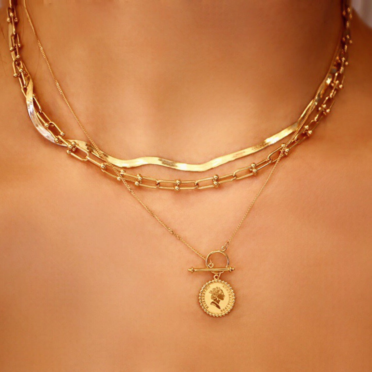 Gold Retro Round Brand Pure Jewelry Necklace